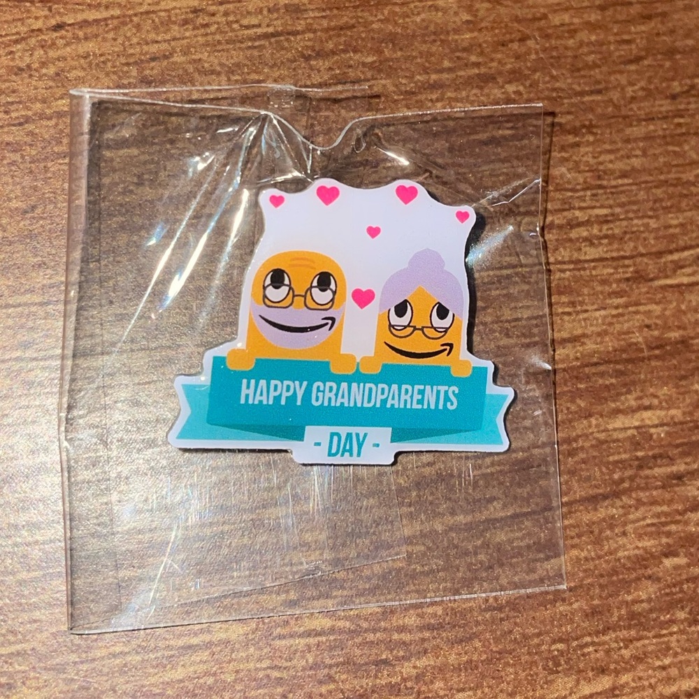 Grandparents Day Peccy Pin